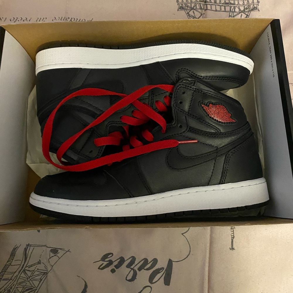 Jordan retro 1